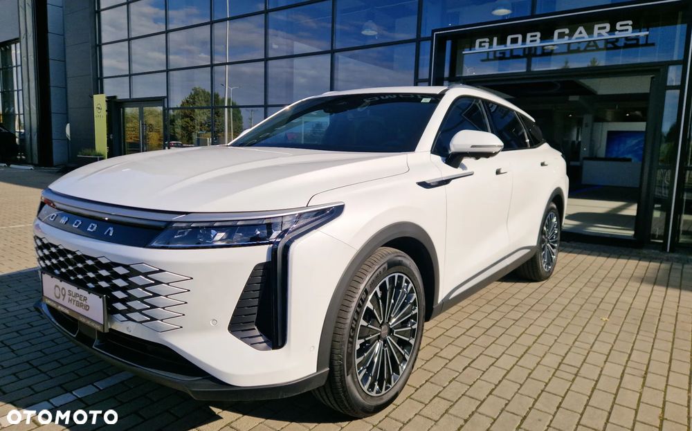 Omoda 9