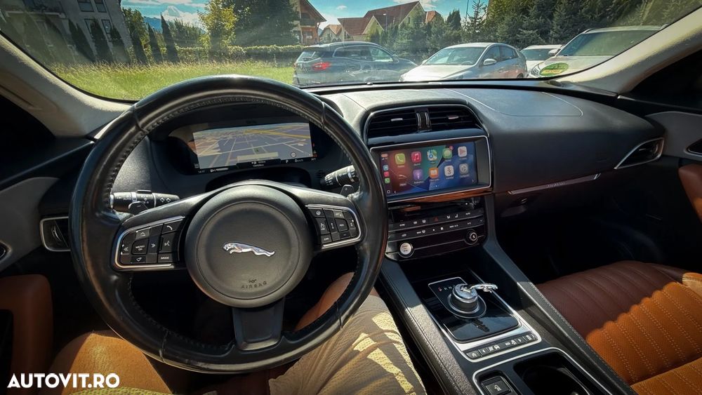 Jaguar F-Pace 20d AWD Aut. Portfolio - 7