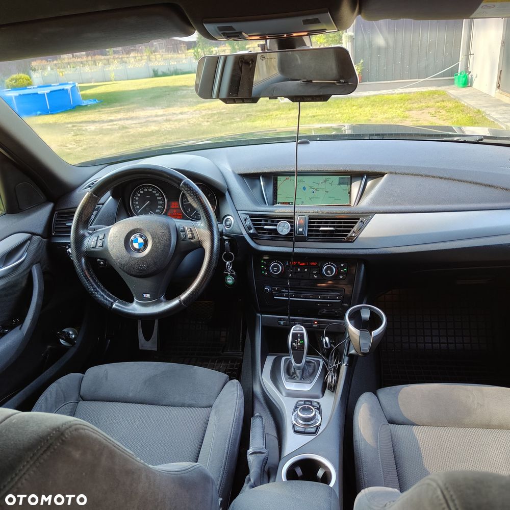 BMW X1 xDrive20d - 9