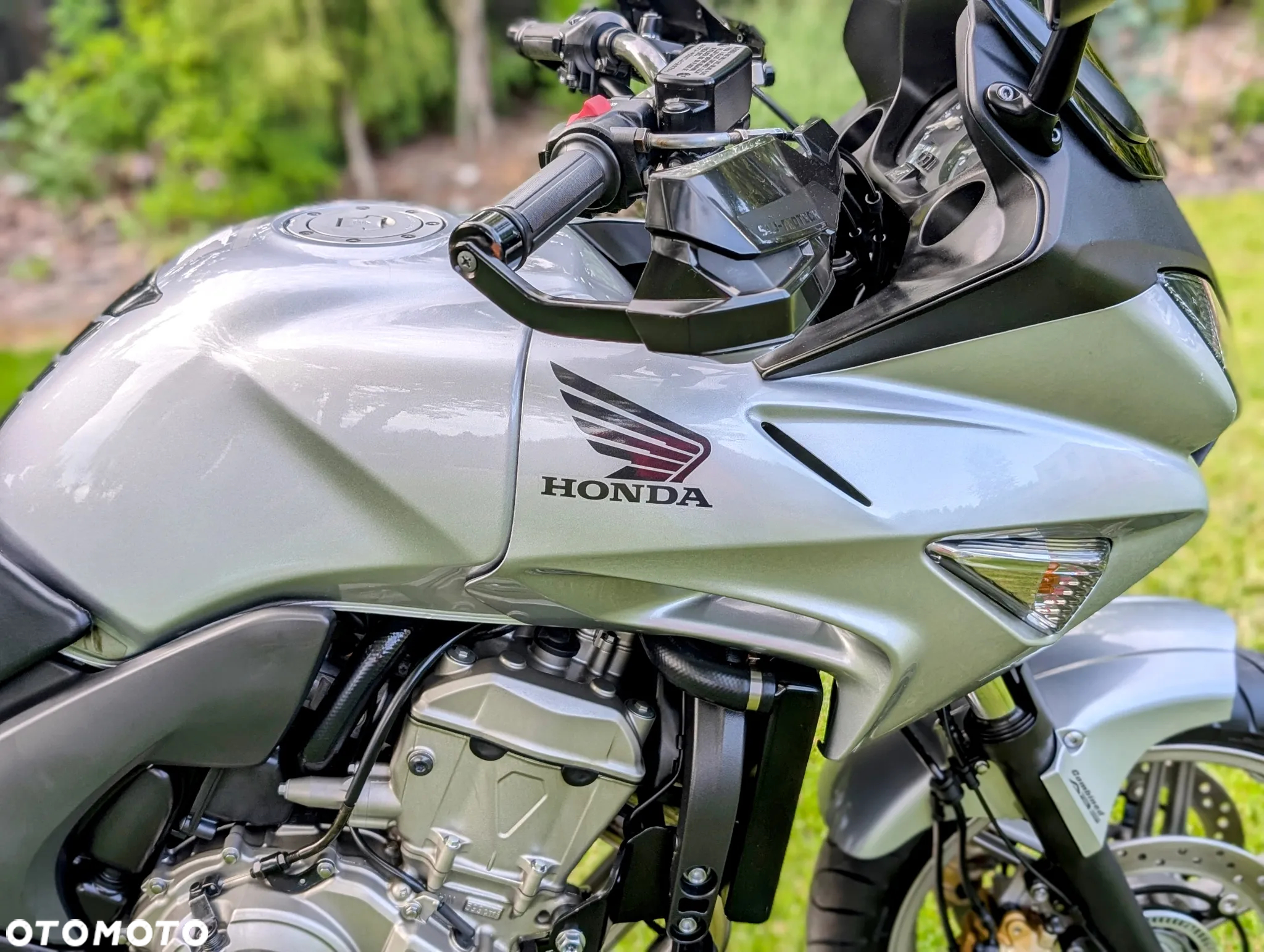 Honda CBF - 26