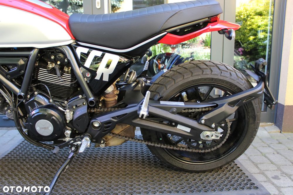 Ducati Scrambler - 9