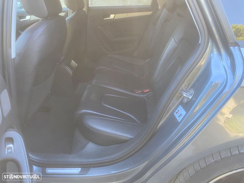 Audi A4 Avant 2.0 TDI ultra DPF Attraction - 10