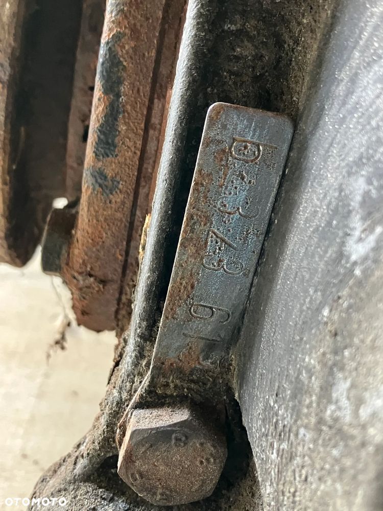 DYFER BMW E32 V8 M60 730i DYFERENCJAŁ 3,23 - 8