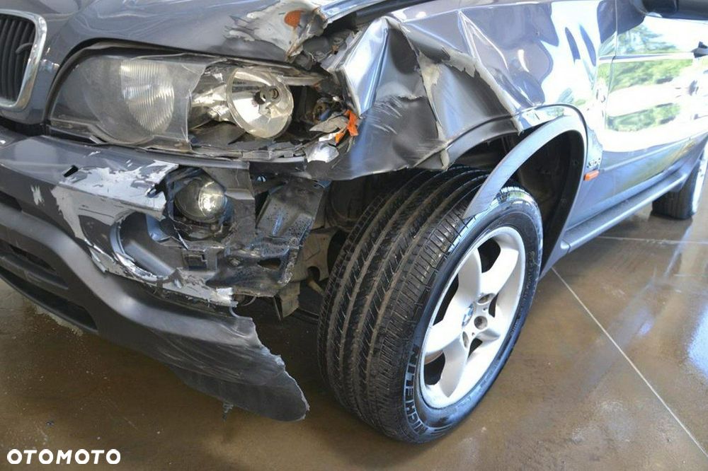 BMW X5 - 11