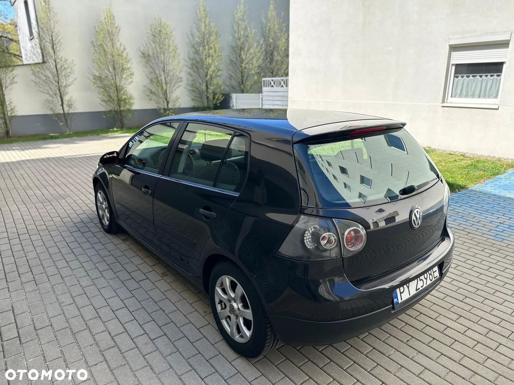 Volkswagen Golf 1.4 FSI Sportline - 2