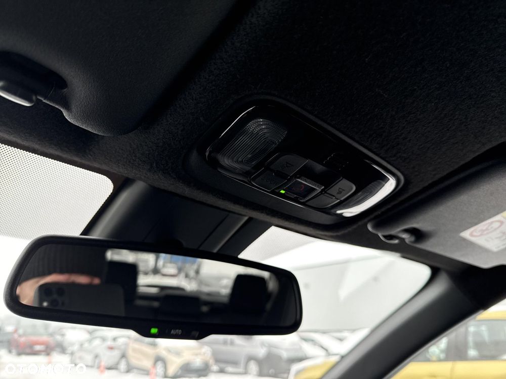 Toyota Yaris Cross Hybrid 1.5 Adventure - 25