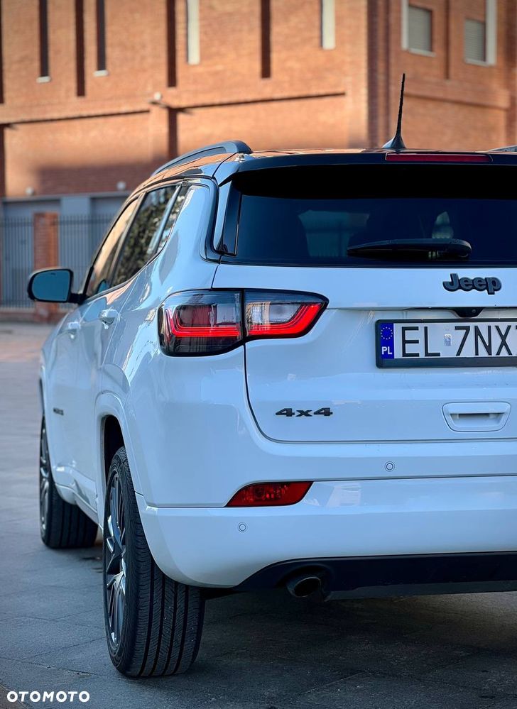 Jeep Compass - 8