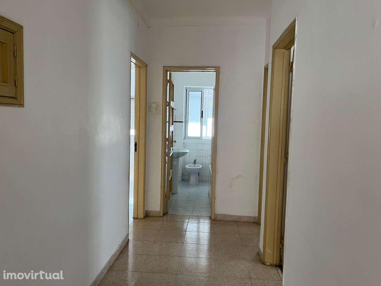 Apartamento t2 à venda na Rua General Humberto Delgado - Grande imagem: 4/17