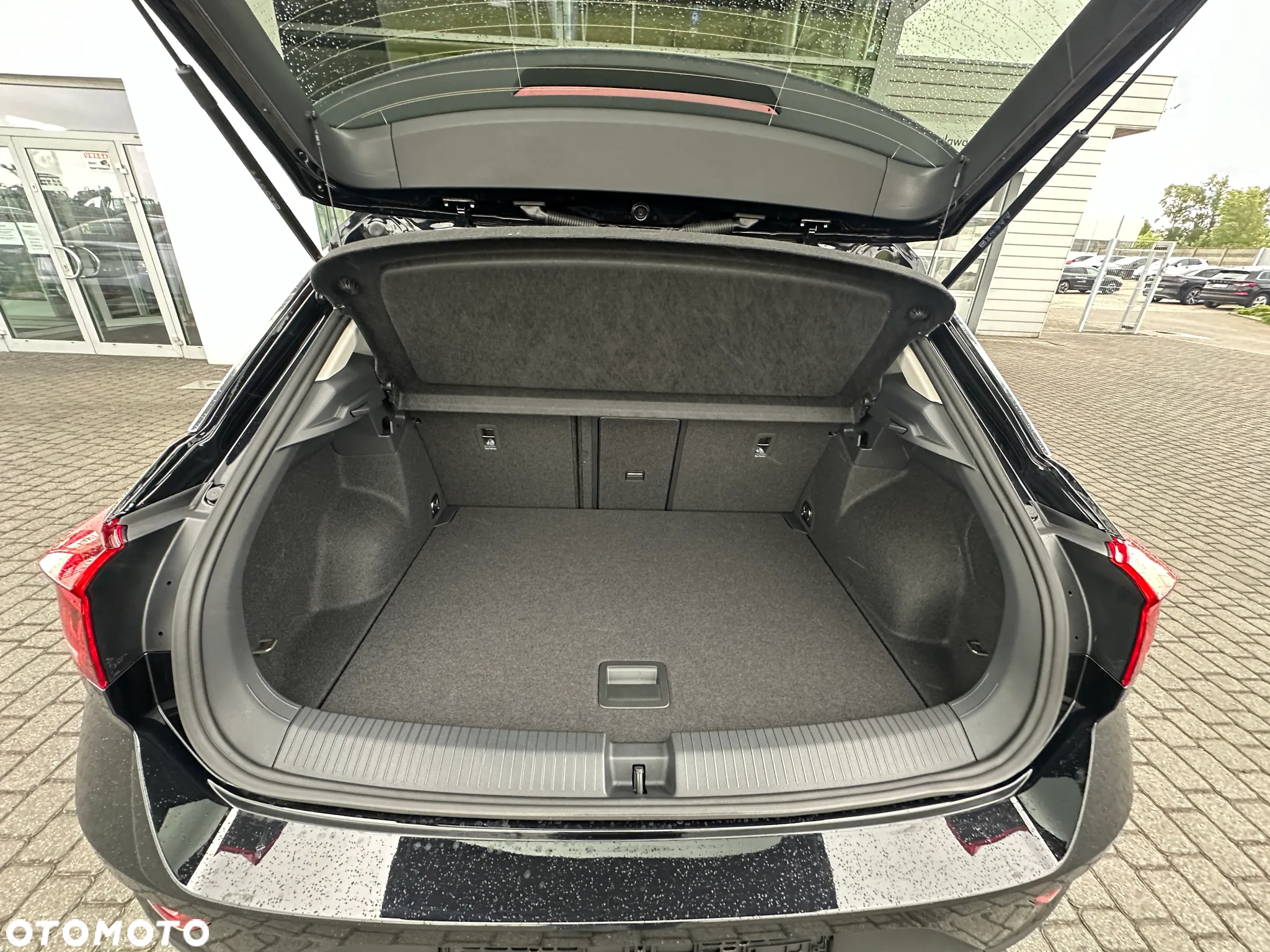 Volkswagen T-Roc 1.5 TSI Life Plus DSG - 11