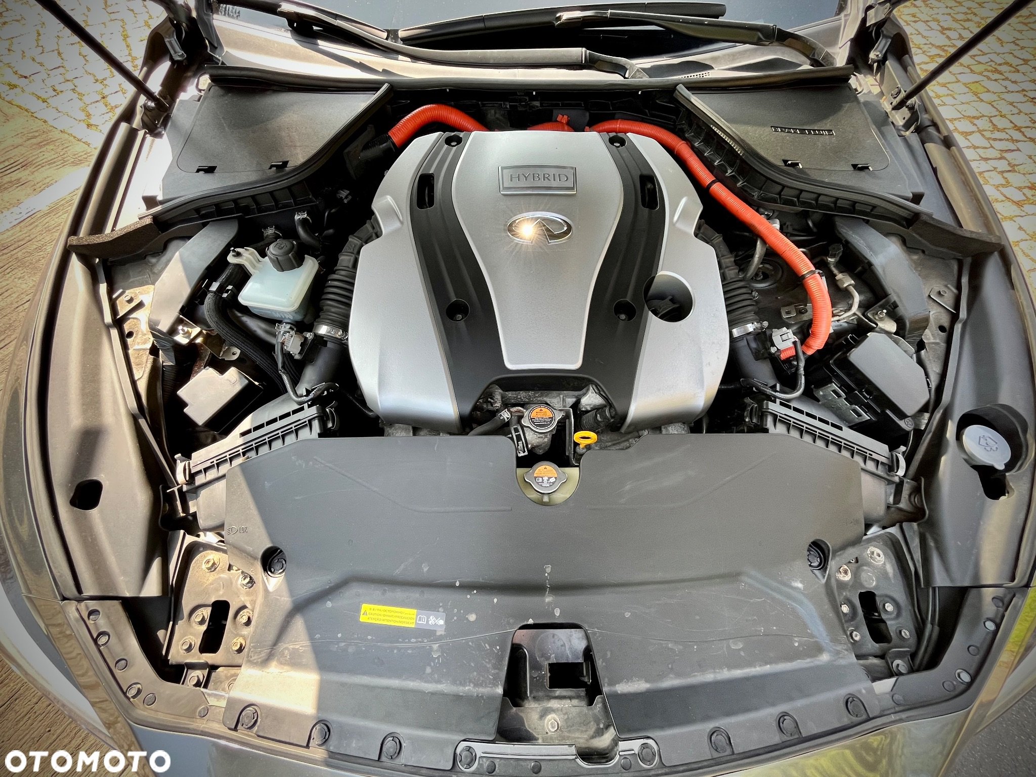 Infiniti Q50 Hybrid AWD Premium - 12