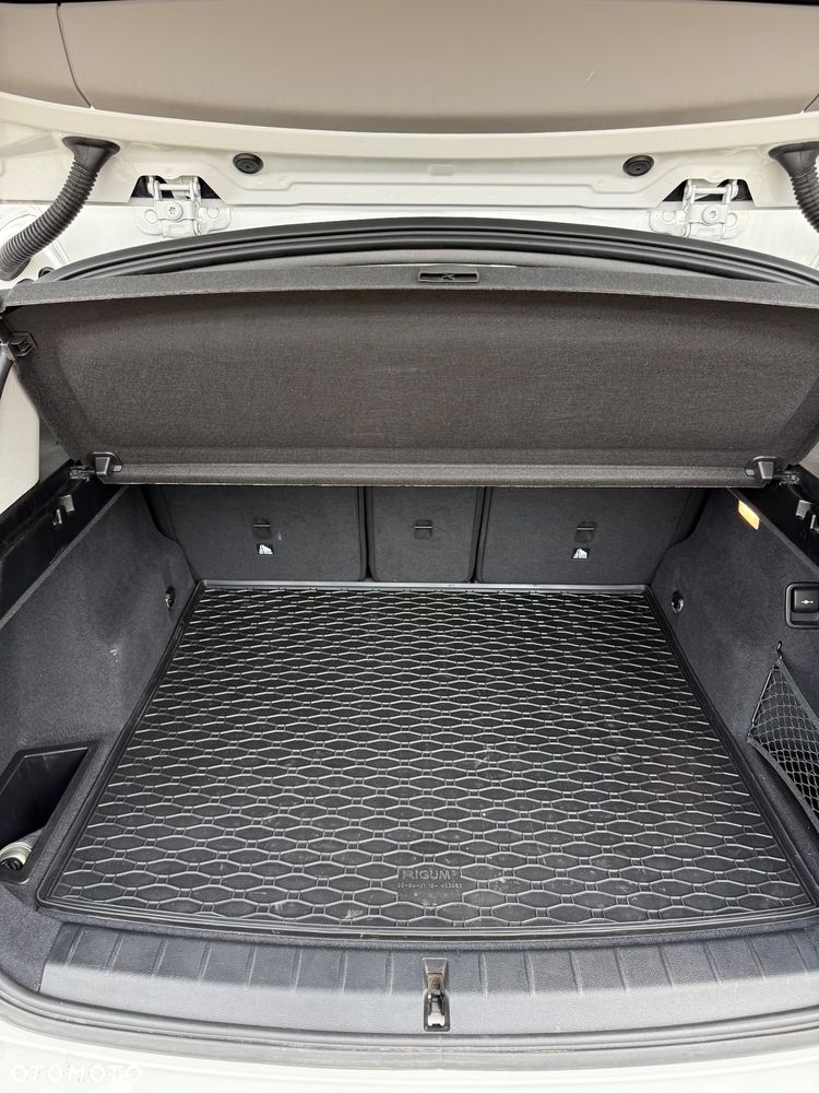 BMW X1 sDrive18d - 21