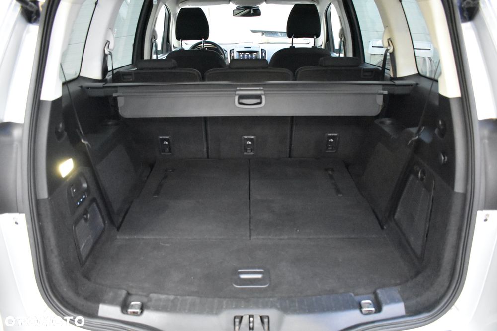 Ford Galaxy - 18