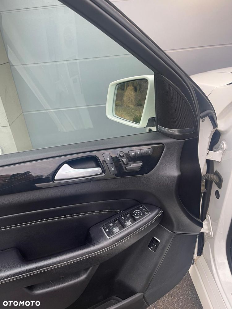 Mercedes-Benz ML 350 BlueTEC 4-Matic - 13