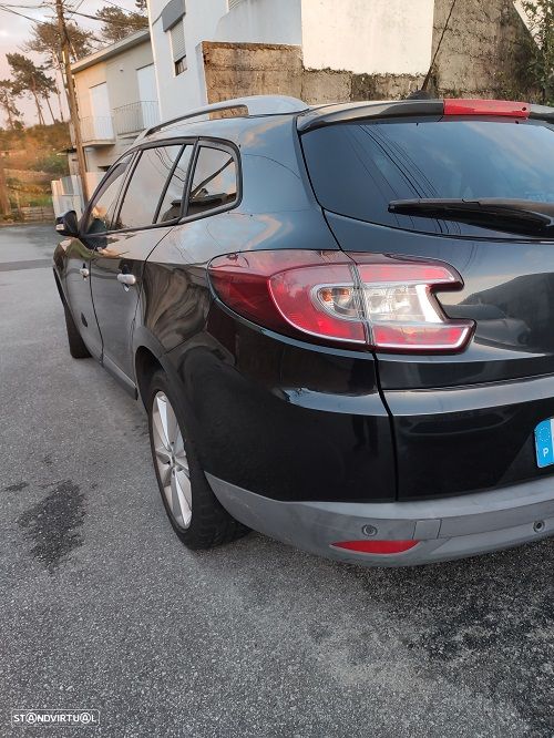 Renault Mégane Sport Tourer 1.5 dCi Dynamique - 4