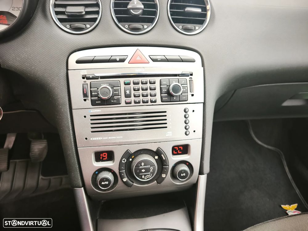 Peugeot 308 1.6 HDi Sport - 10