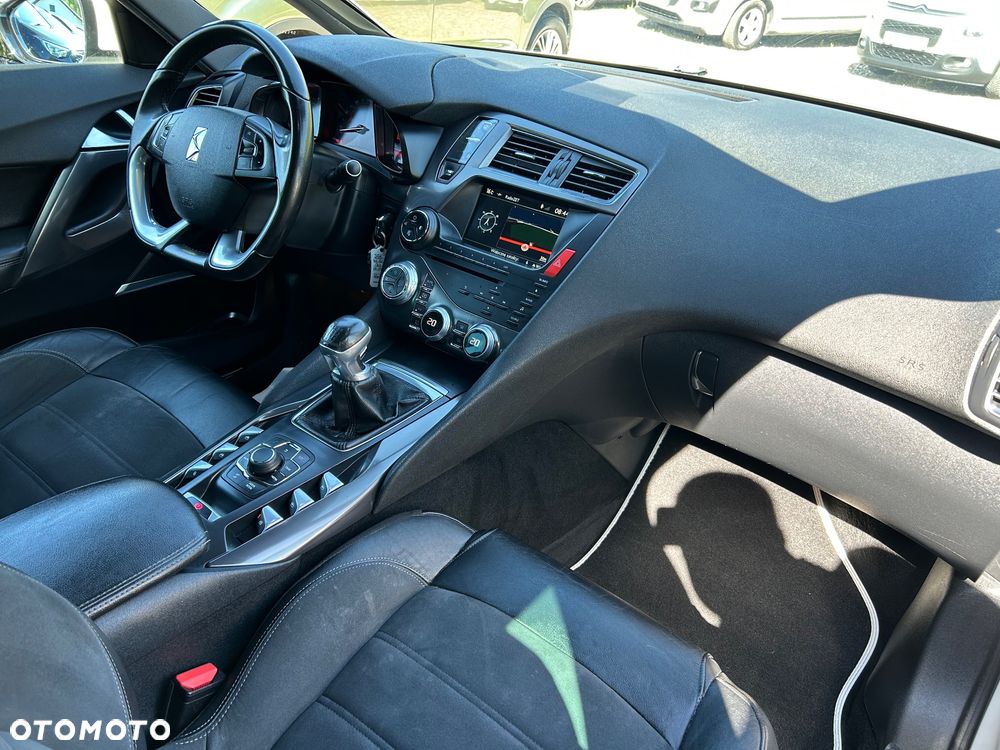 Citroën DS5 2.0 HDi SoChic - 24