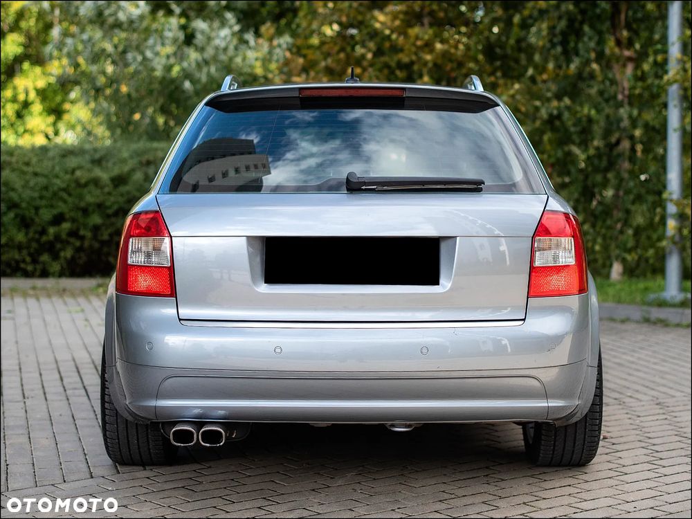 Audi A4 Avant - 4