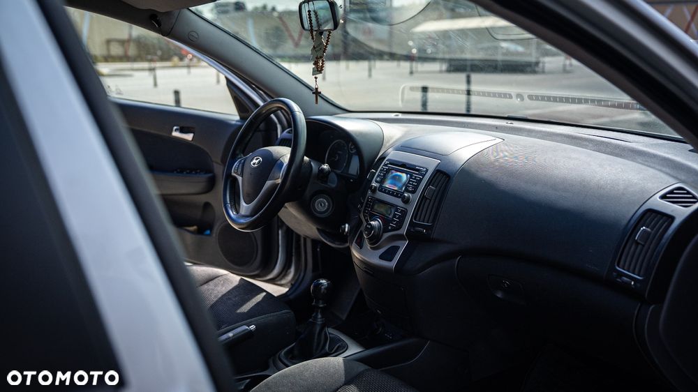Hyundai i30 1.6 CRDi Style - 18