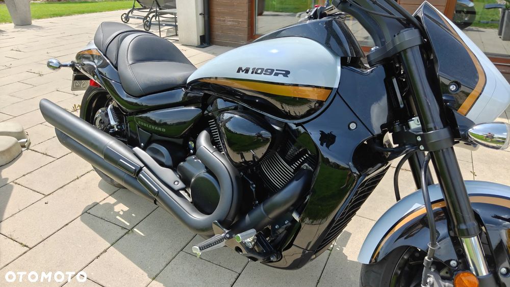 Suzuki Boulevard - 20