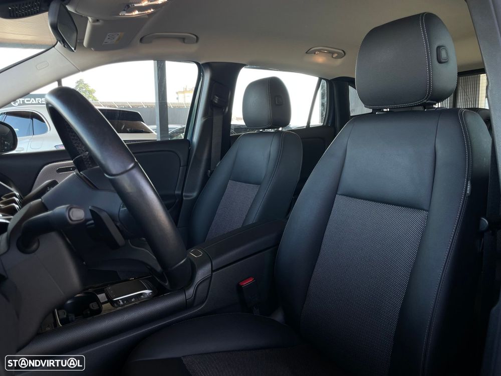 Mercedes-Benz GLA 250 e Progressive - 13