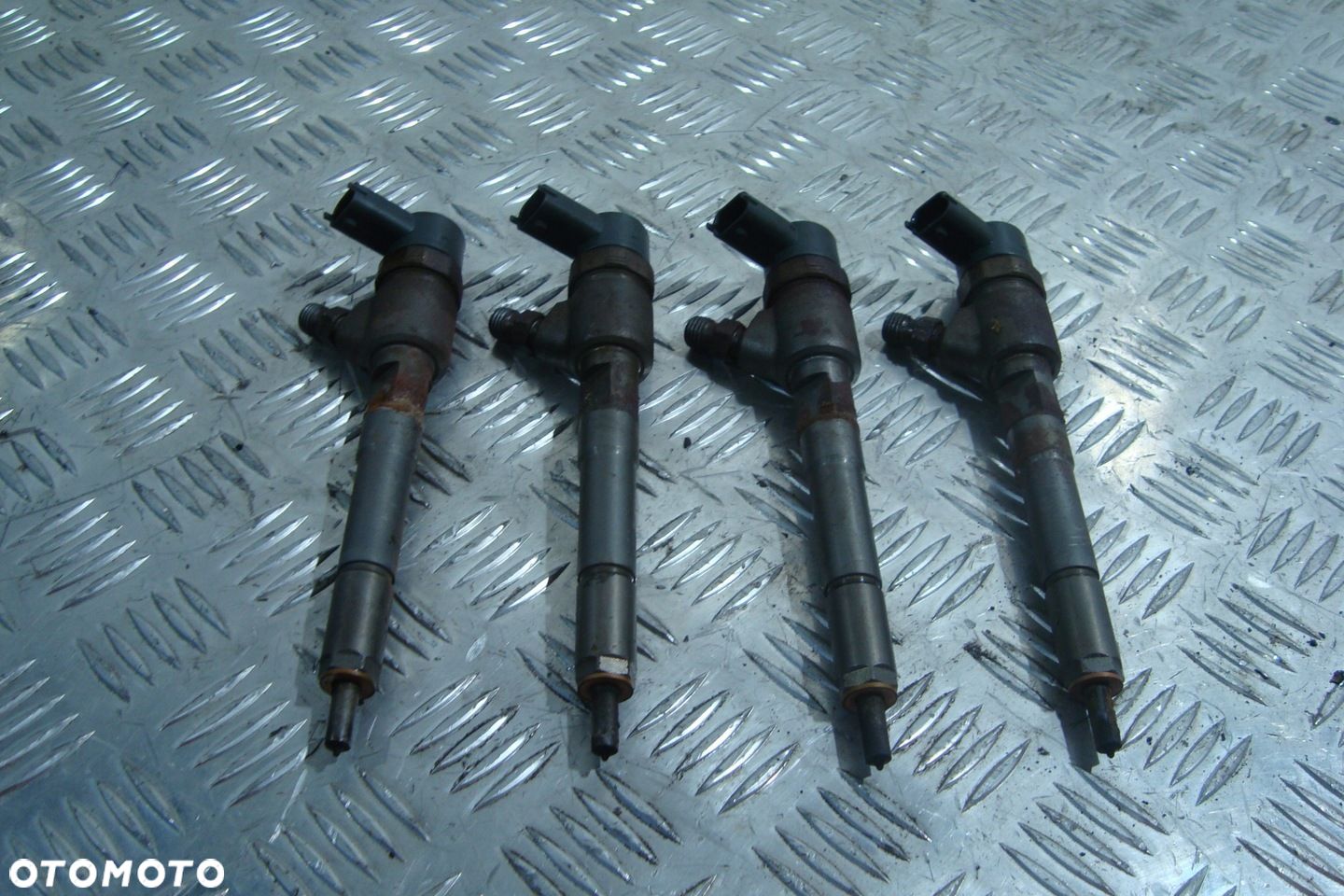WTRYSK WTRYSKIWACZ 1,3 DDIS SUZUKI SWIFT MK7 10-17 - 1