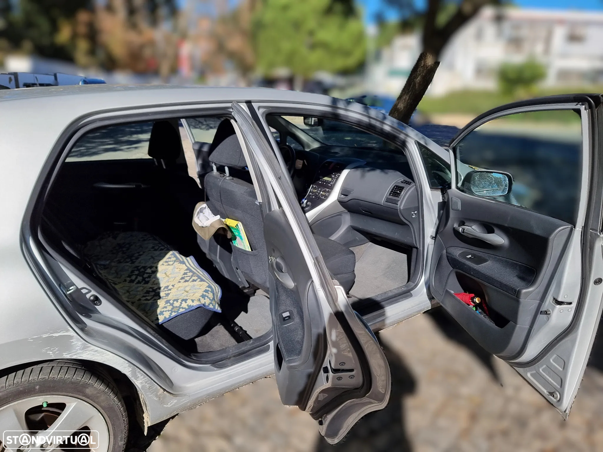 Toyota Auris 1.8 HSD P.Te.+JLL17 - 9