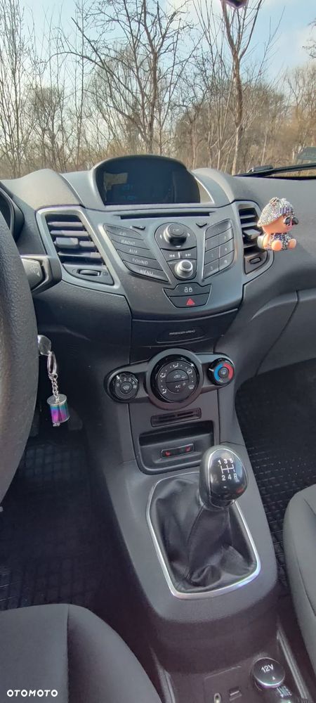 Ford Fiesta - 6