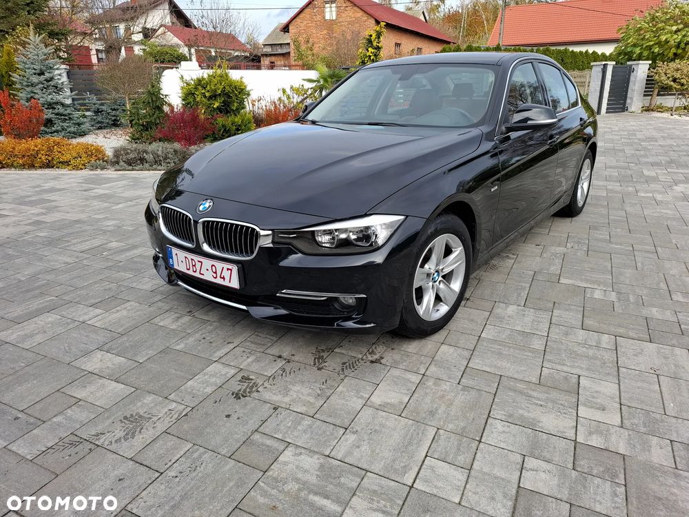 BMW Seria 3 318d Touring