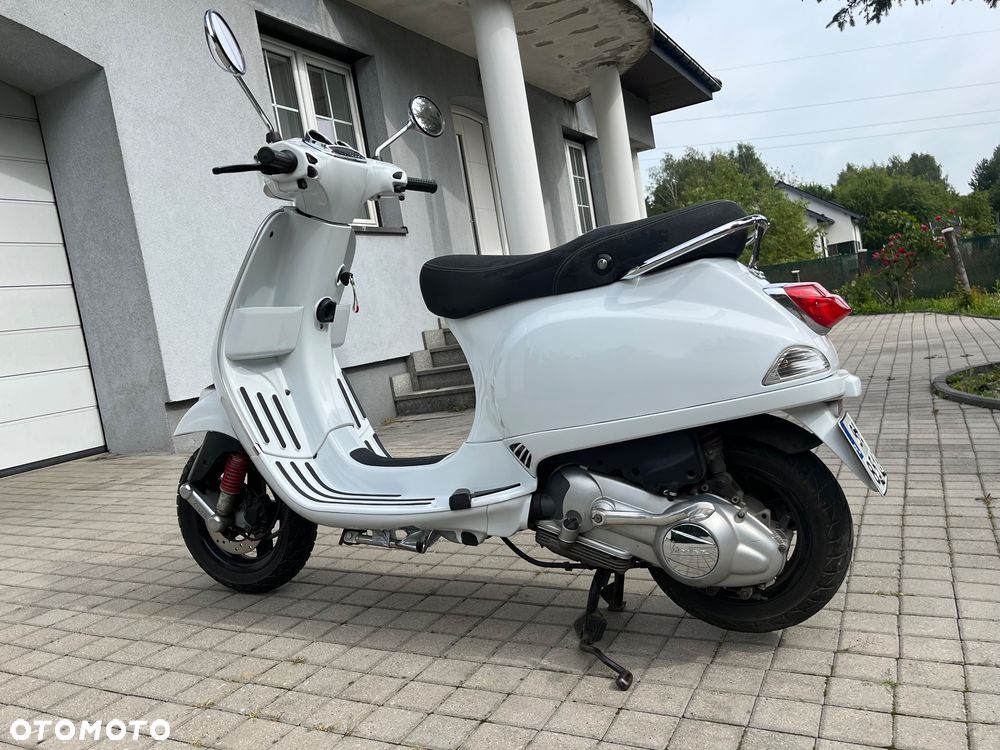 Piaggio Vespa - 8