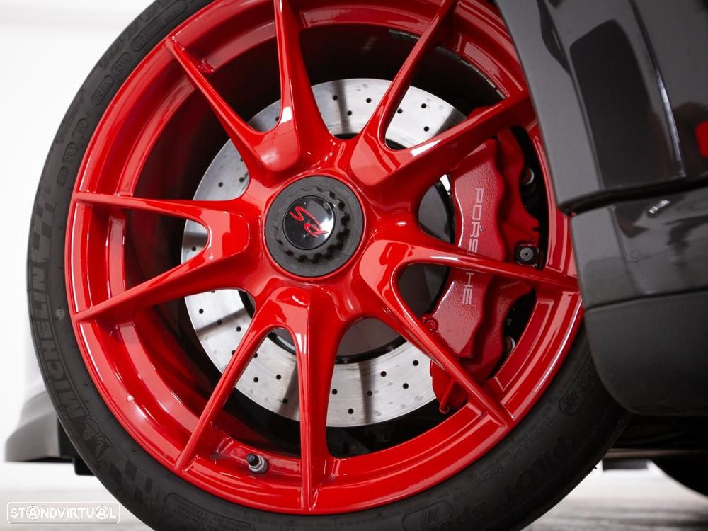 Porsche 911 (997) GT3 RS - 7