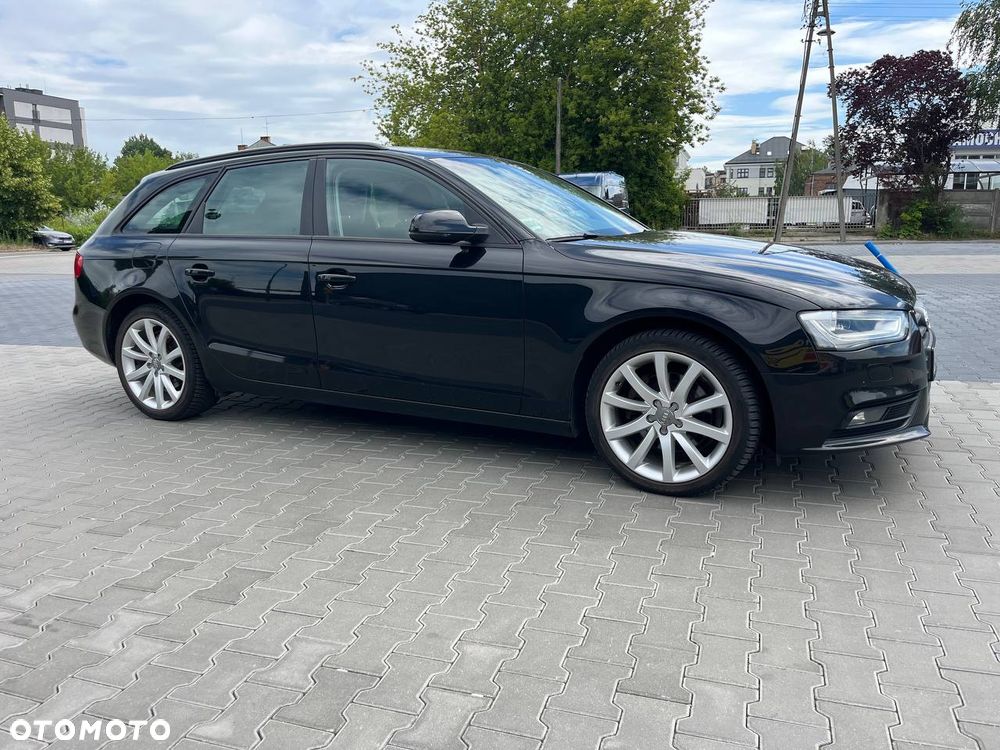 Audi A4 Avant - 8