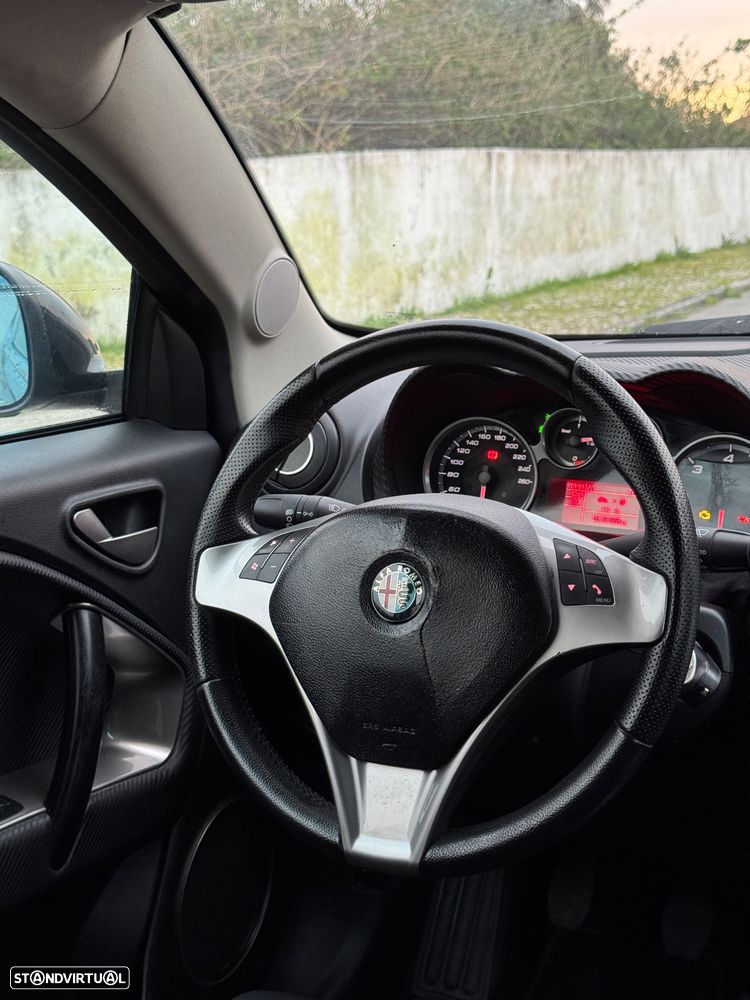 Alfa Romeo MiTo 1.6 JTD Distinctive - 13