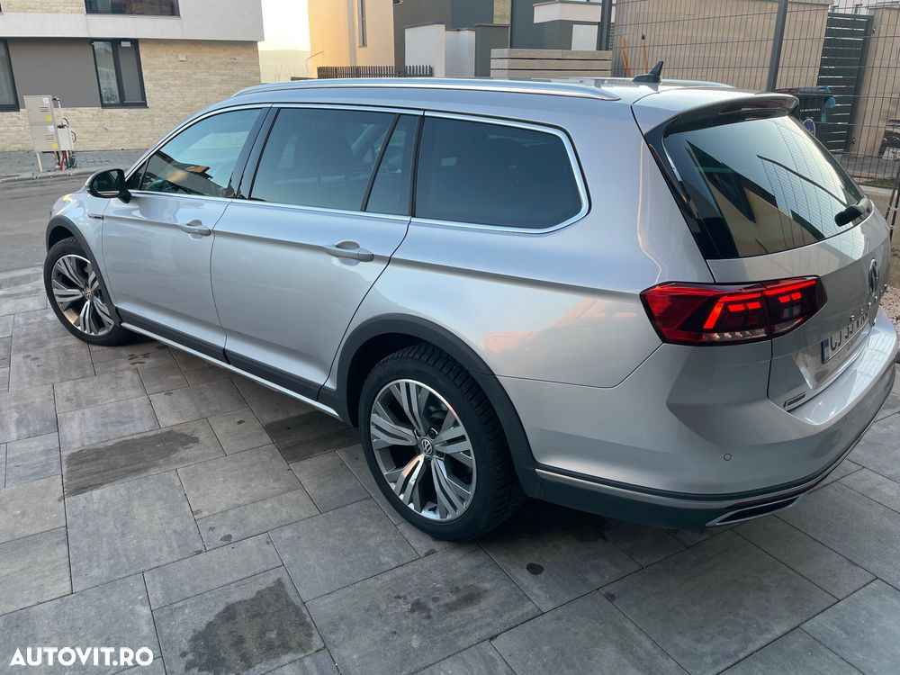 Volkswagen Passat - 3