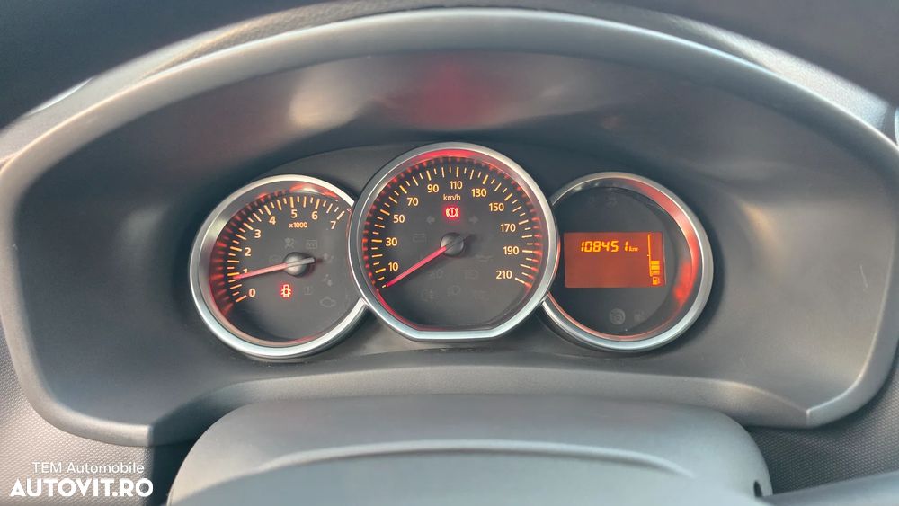 Dacia Logan 0.9 TCe 90 CP Ambiance - 11