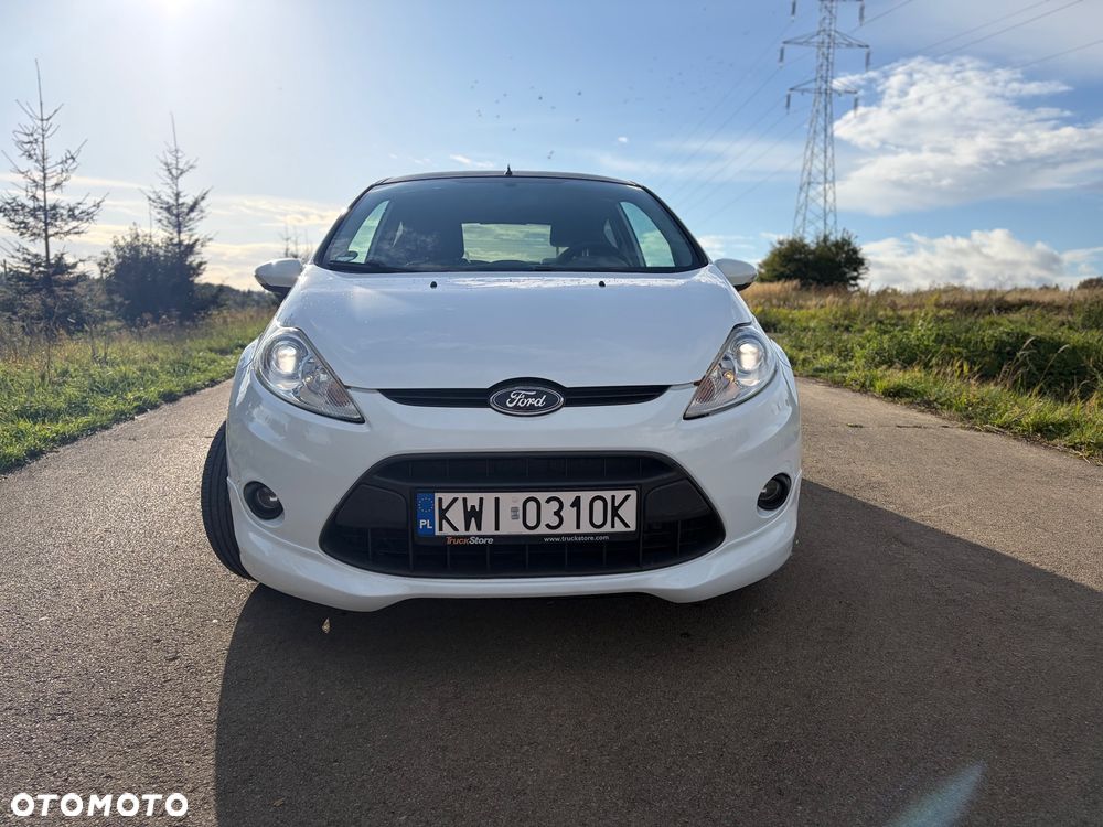 Ford Fiesta - 31