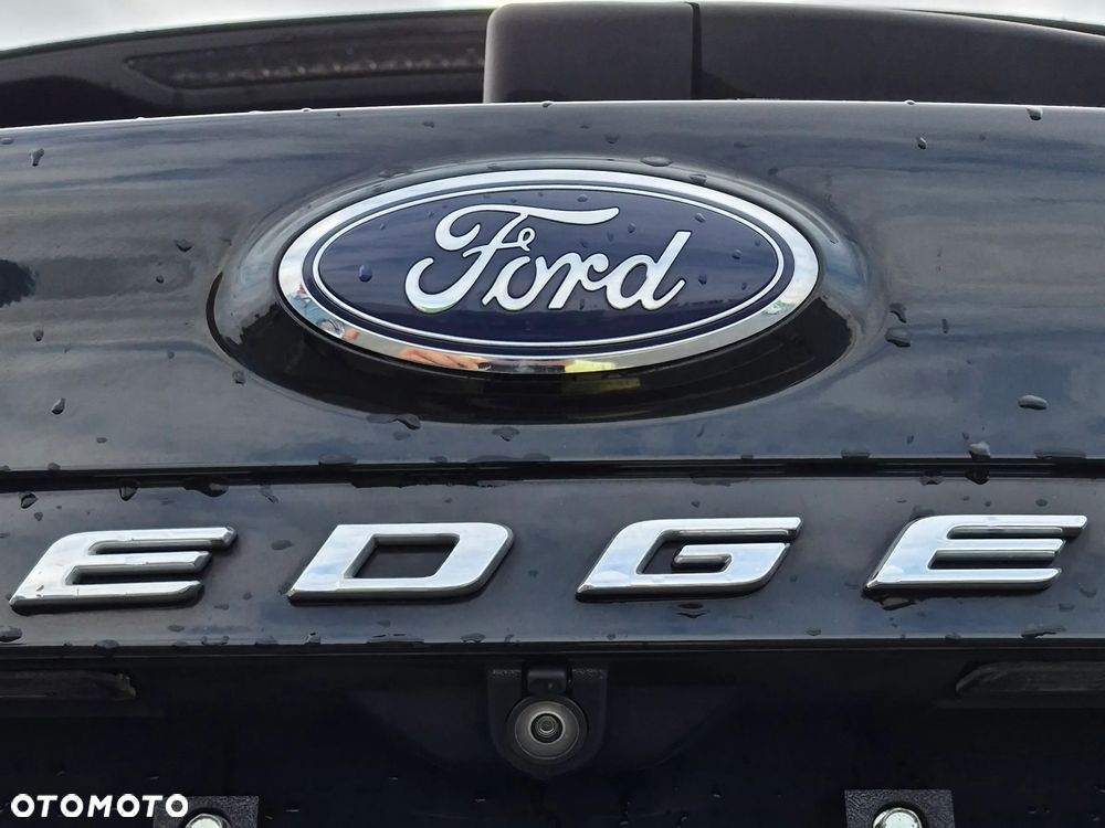 Ford Edge - 9