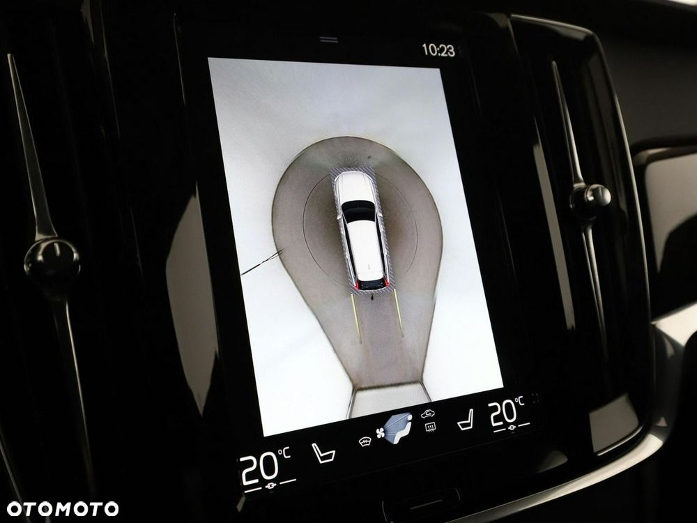 Volvo V90 T8 AWD Plug-In Hybrid Inscription - 29