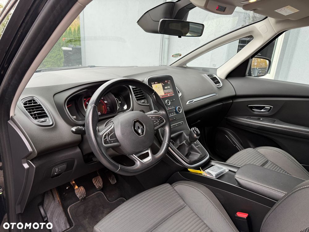 Renault Grand Scenic BLUE dCi 120 BUSINESS EDITION - 10