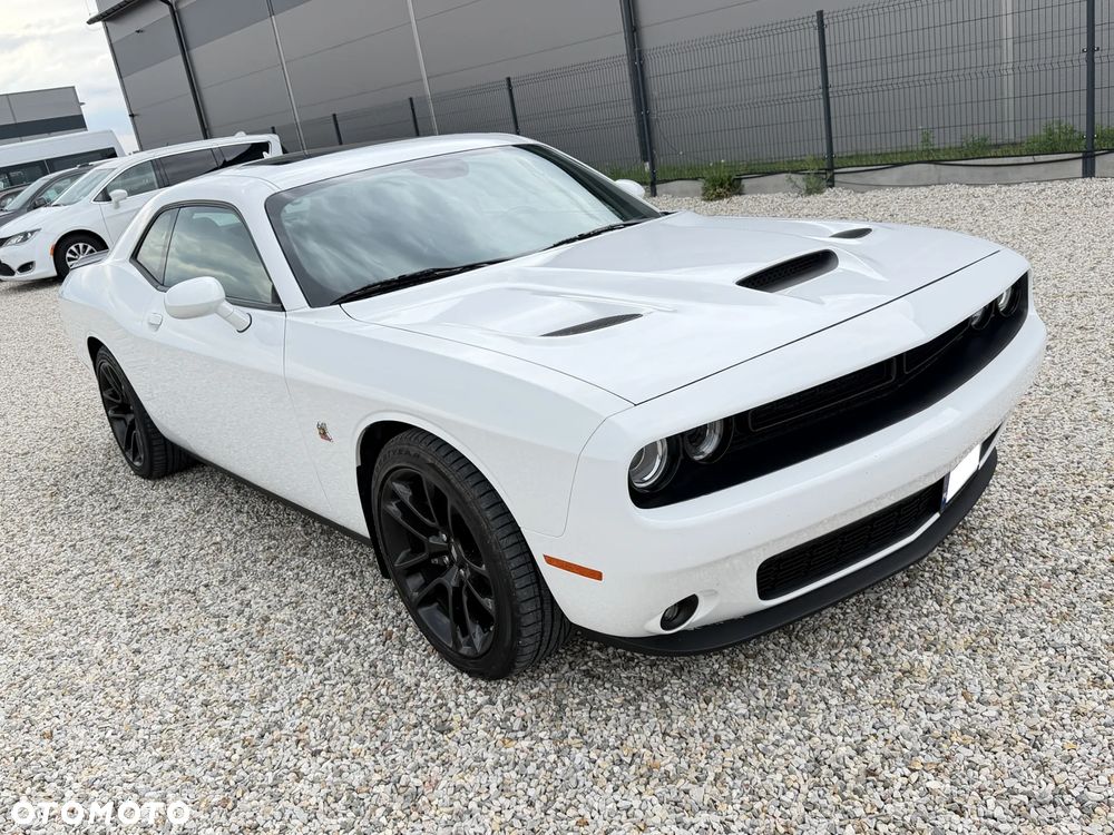 Dodge Challenger Automatik R/T Plus Scat Pack - 2