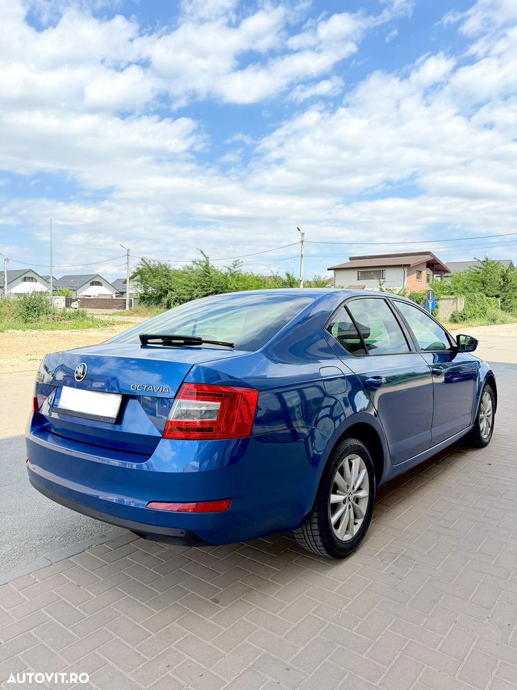 Skoda Octavia 2.0 TDI Style - 5