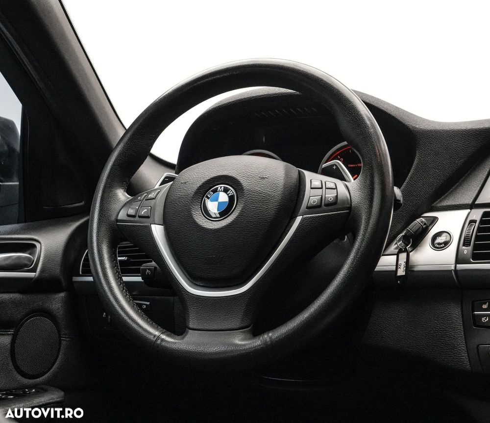 BMW X6 xDrive40d - 18