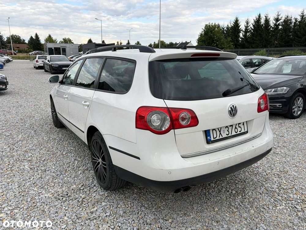Volkswagen Passat Variant 2.0 TDI Comfortline DSG - 3