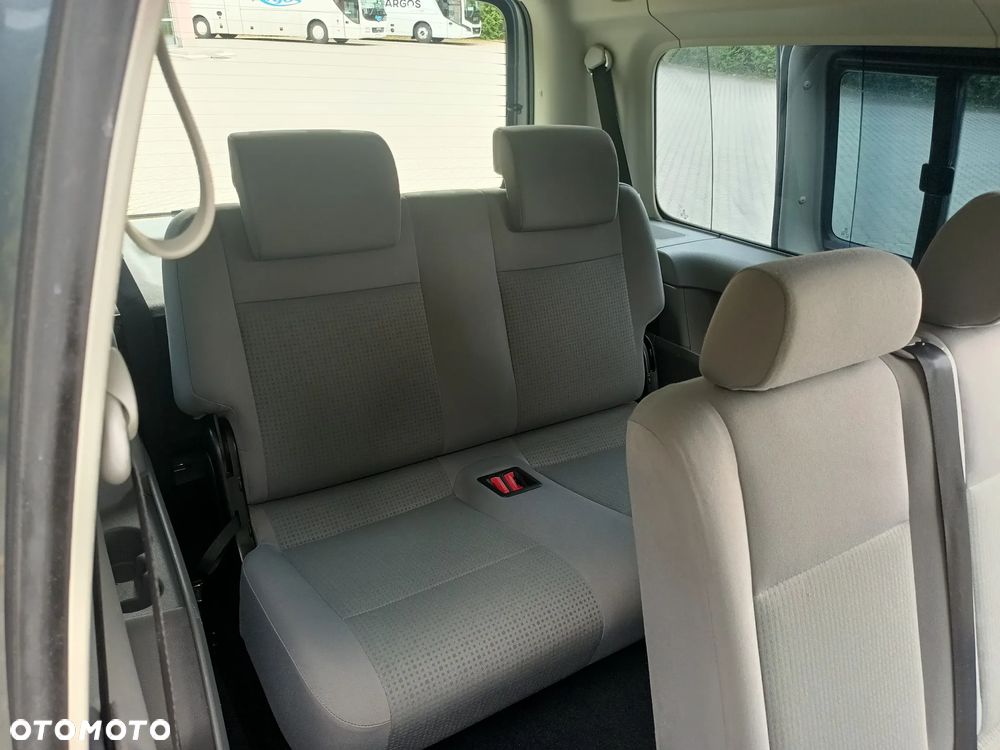 Volkswagen Caddy - 18