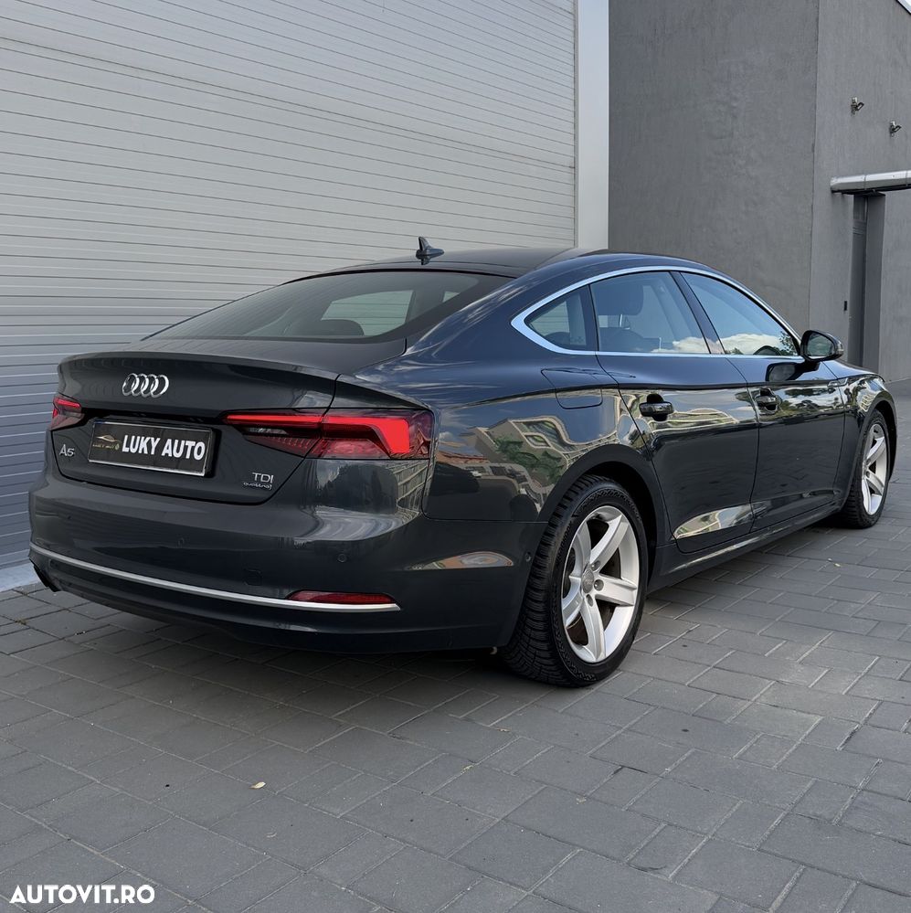Audi A5 Coupé - 5