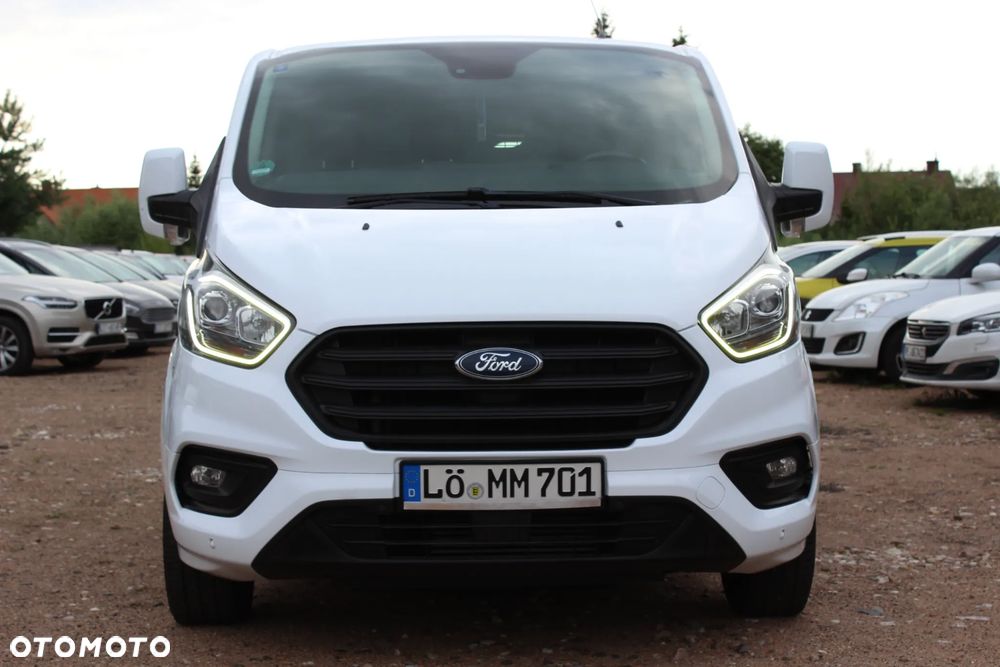 Ford TRANSIT CUSTOM - 2
