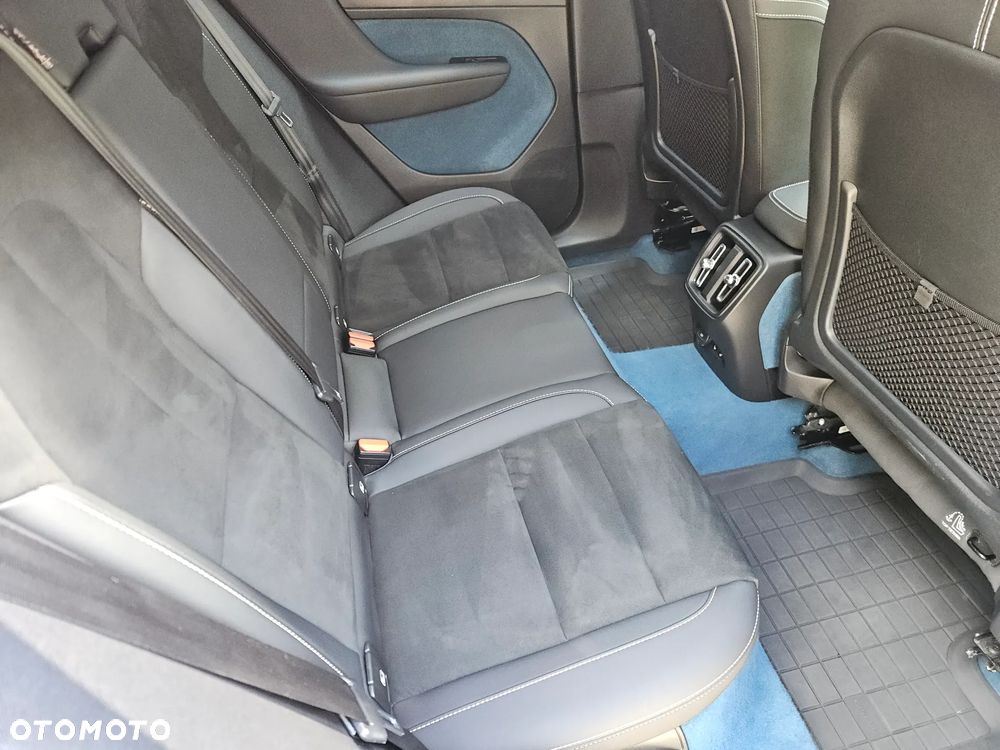 Volvo C40 Recharge Twin AWD Plus - 30