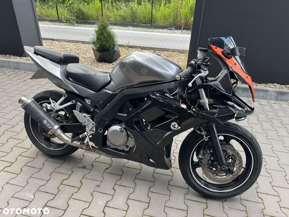 Suzuki SV - 5