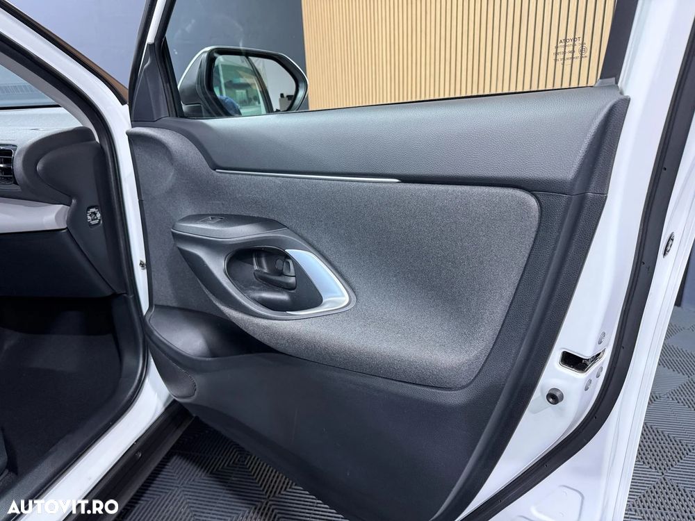 Toyota Yaris Cross - 22