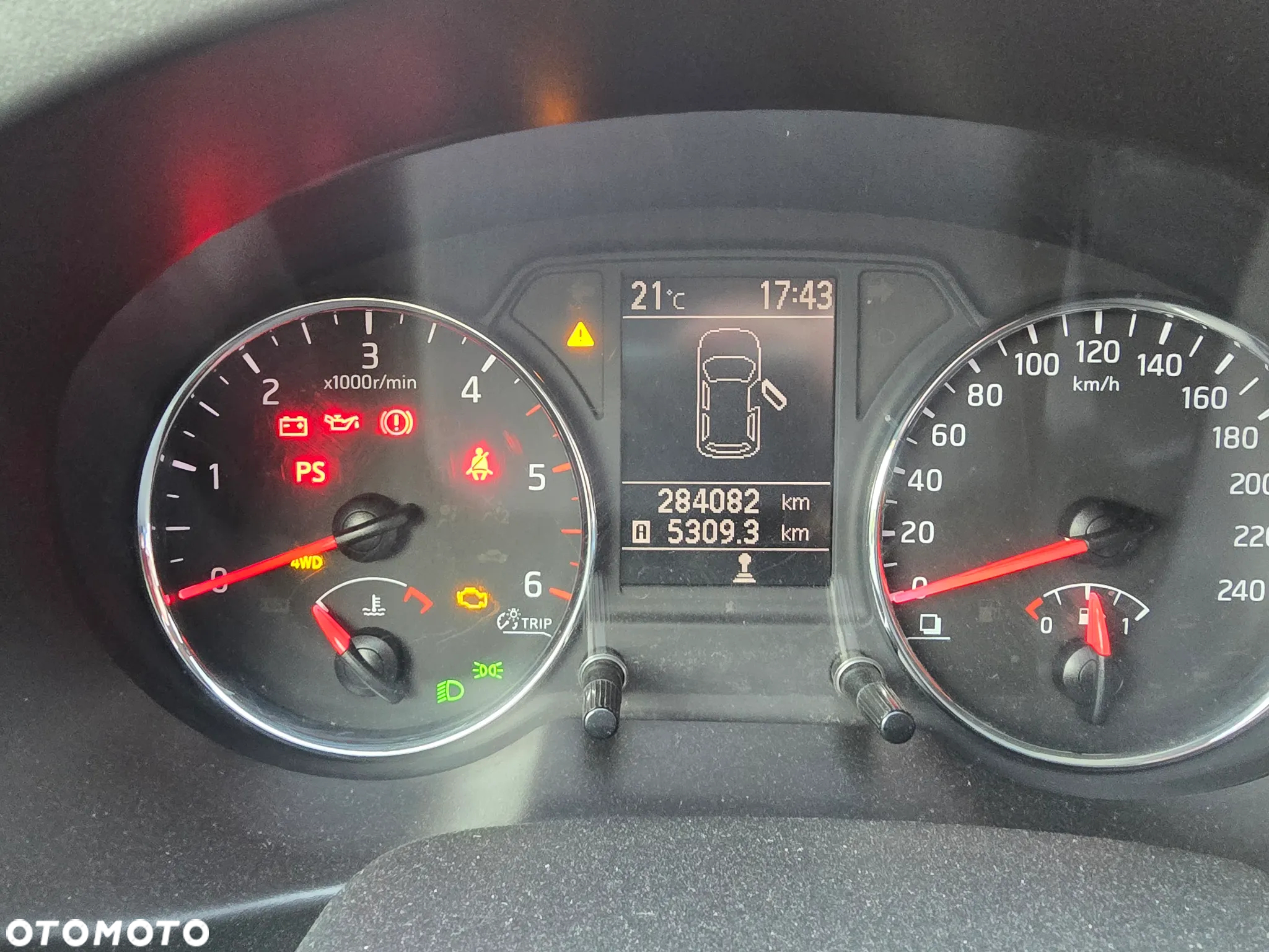 Nissan X-Trail 2.0 dCi LE Platinum - 12