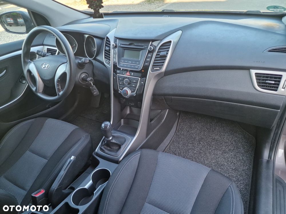 Hyundai i30 1.4 Advantage - 16